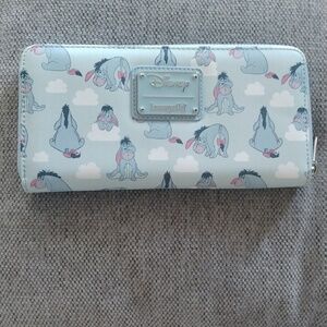 Loungefly Disney Eeyore Wallet - Light Blue and Pink